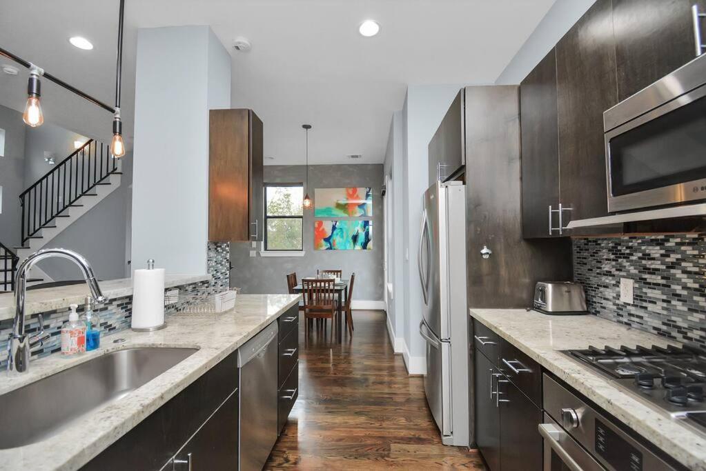 Skyline Views - Sleeps 10 Home Near Downtown Houston Exterior photo
